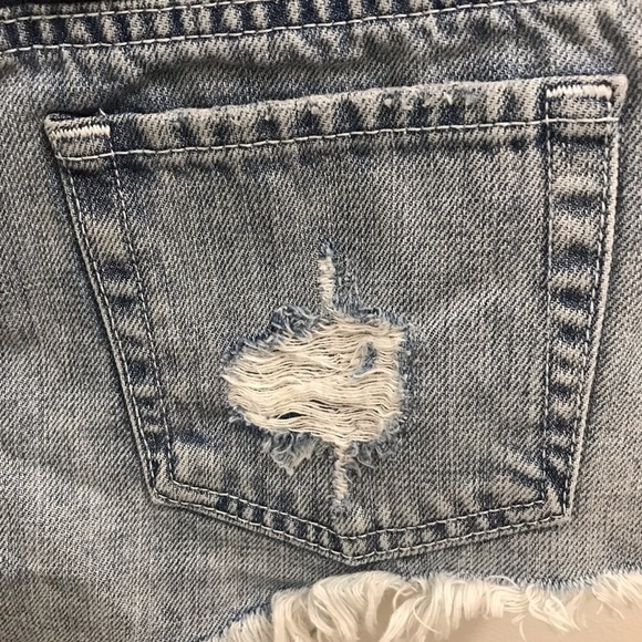 CARMAR Embroidered Shorts 26 denim jeans frayed destroyed light wash blue - Picture 9 of 12